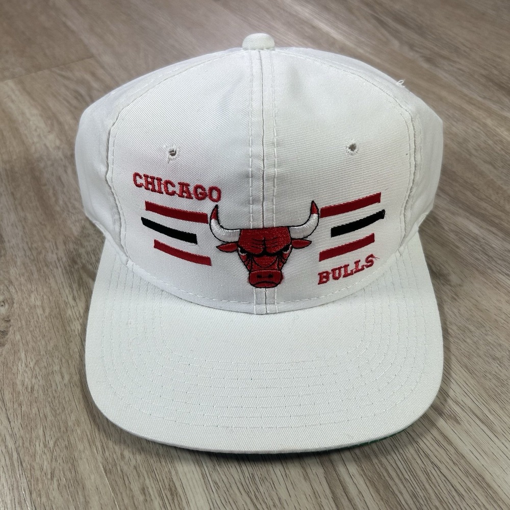 VTG Chicago Bulls Snapback Hat NBA Basketball Bar Line White The G Cap